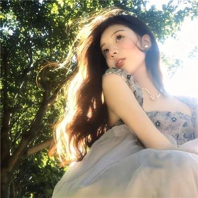 伯纳德特的真实本质